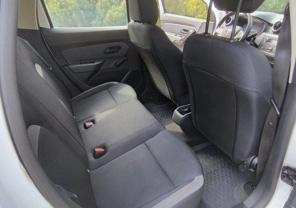 Dacia Duster cena 49500 przebieg: 68800, rok produkcji 2019 z Łaskarzew małe 379